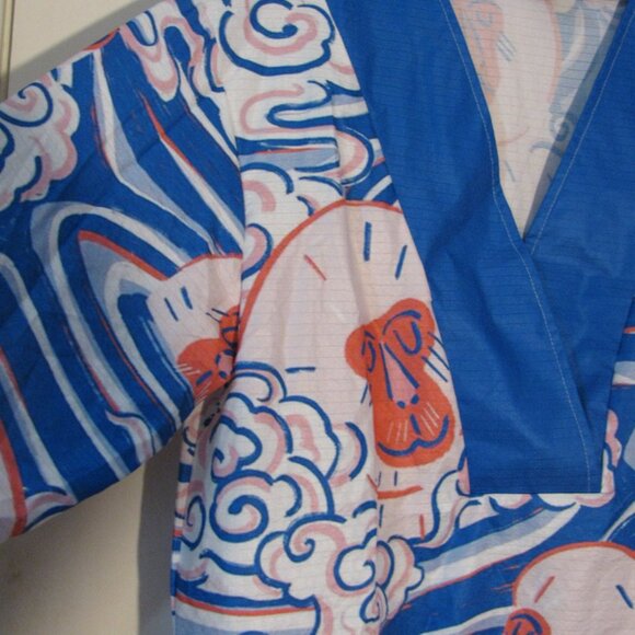 * Unbranded Silk Look Blouse Medium New NWOT Animal Print Blue Orange V Neckline - Picture 3 of 5